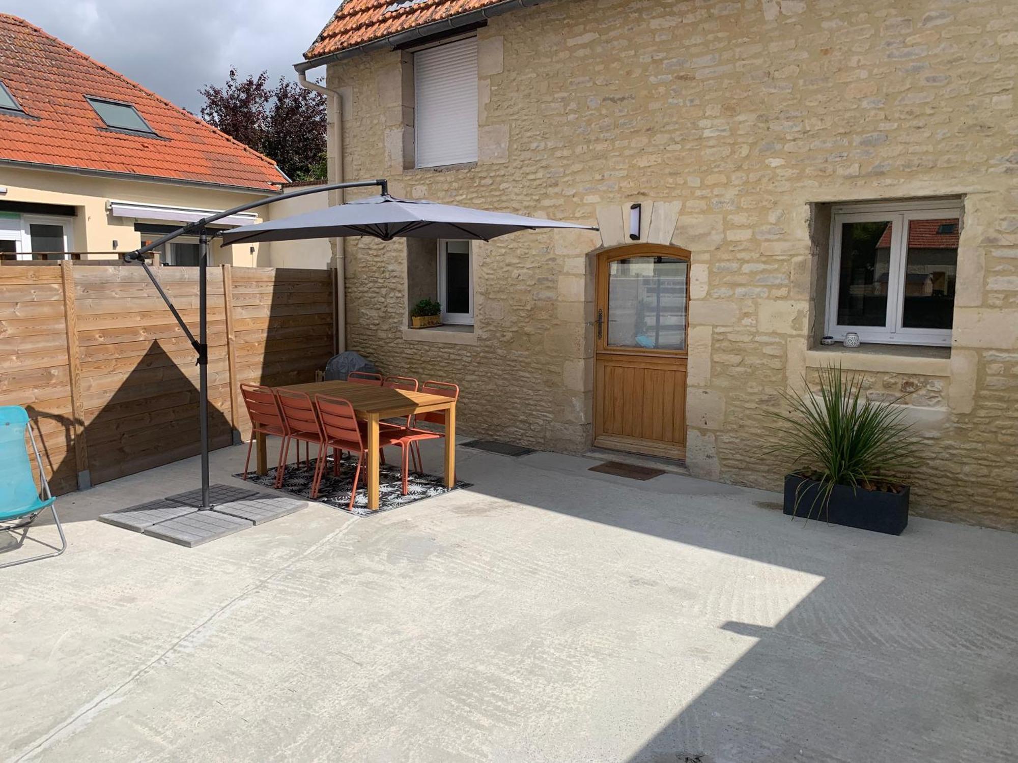 Maison Renovee Au Calme Bieville-Beuville Exteriör bild